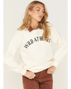 Cleo + Wolf Women's Wild At Heart Graphic Sweatshirt -Western Cowboy Equipment Store 2000374824 103 P3